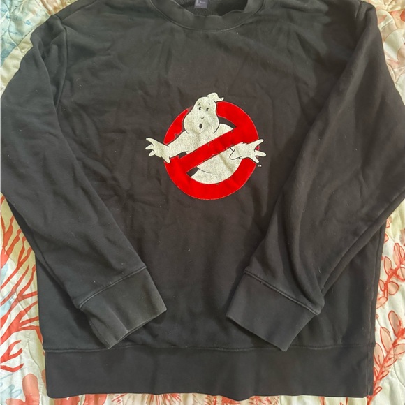 H&M Other - H&M Black Crewneck Sweater with Red Graphic